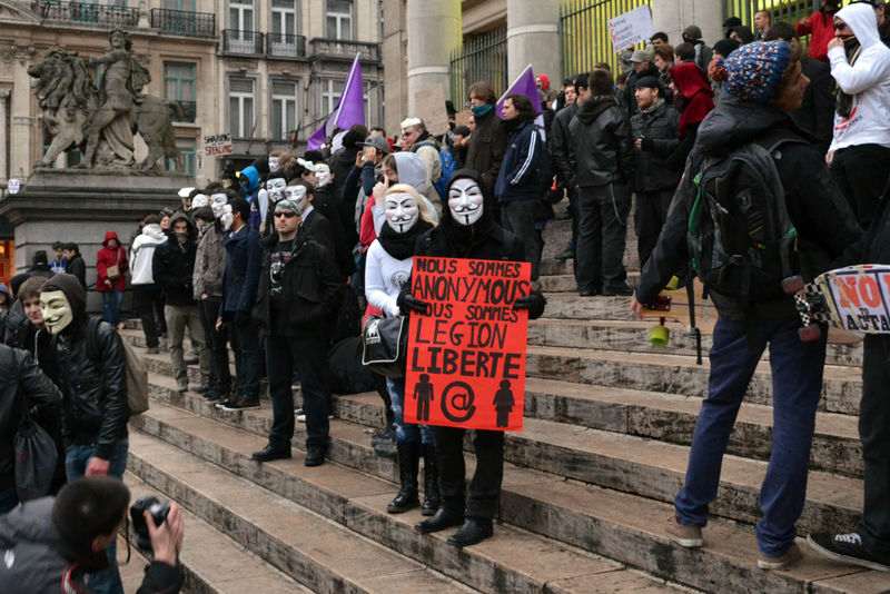 File:Anonymous-Bruxelles.jpg