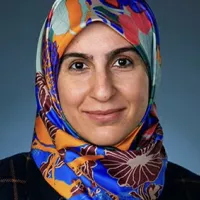 Headshot ofZahra Takhshid