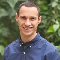 Noam Kolt 