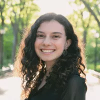 Headshot ofLena Armstrong