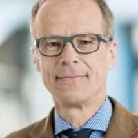 Headshot ofChristoph Graber